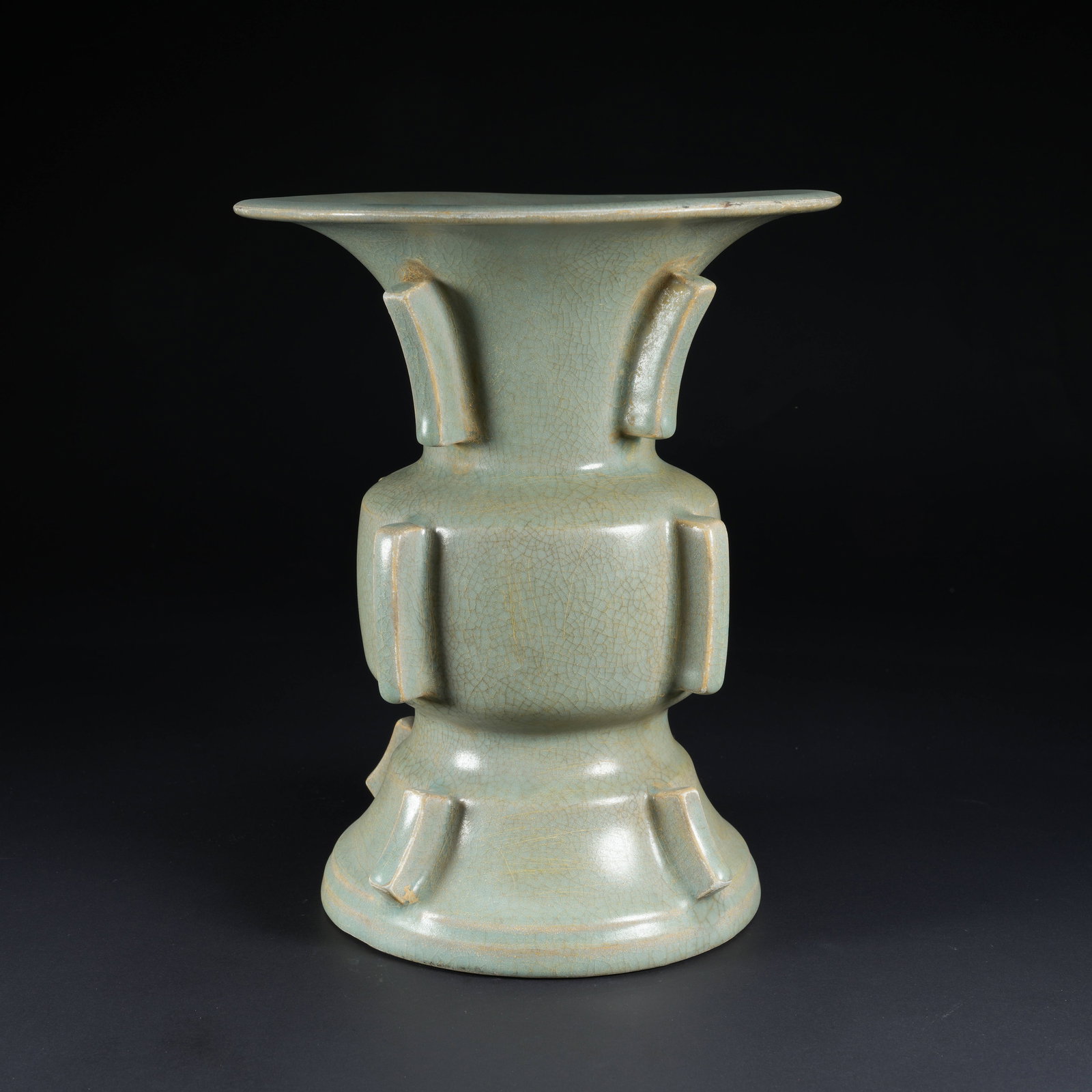 A RU KILN LARGE FLOWER GU WITH EVERTED RIM: Ru Kiln Large Flower Gu with Everted Rim
