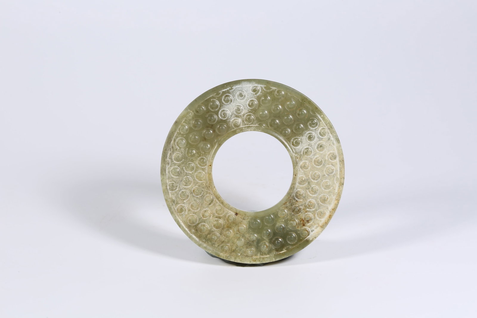 A ANCIENT JADE SMALL BI DISK WITH GRAIN PATTERN - 6