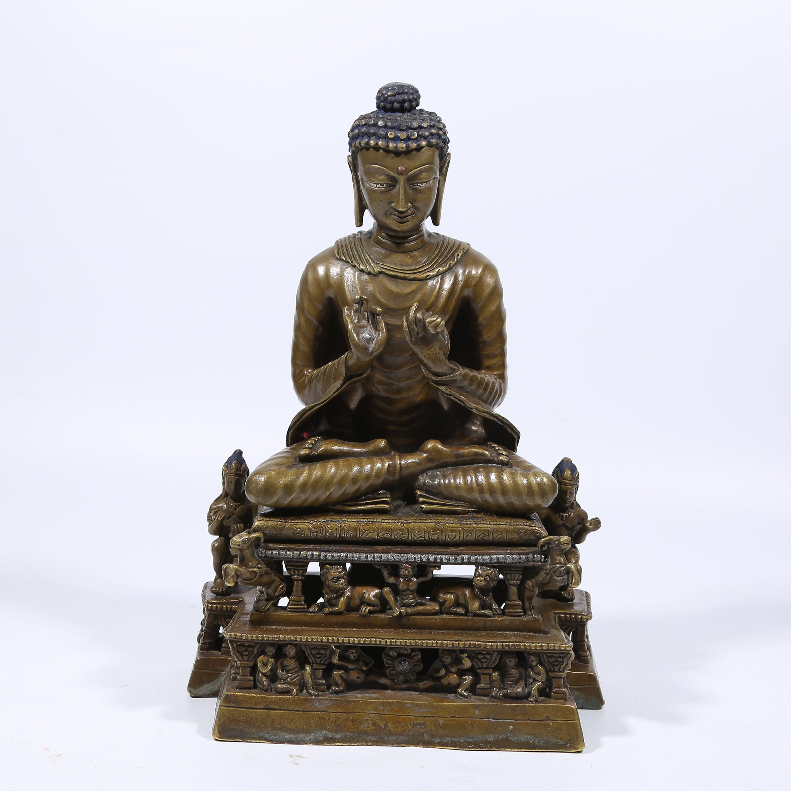 A ALLOY BRONZE SILVER-INLAID SHAKYAMUNI STATUE (1 of 8)