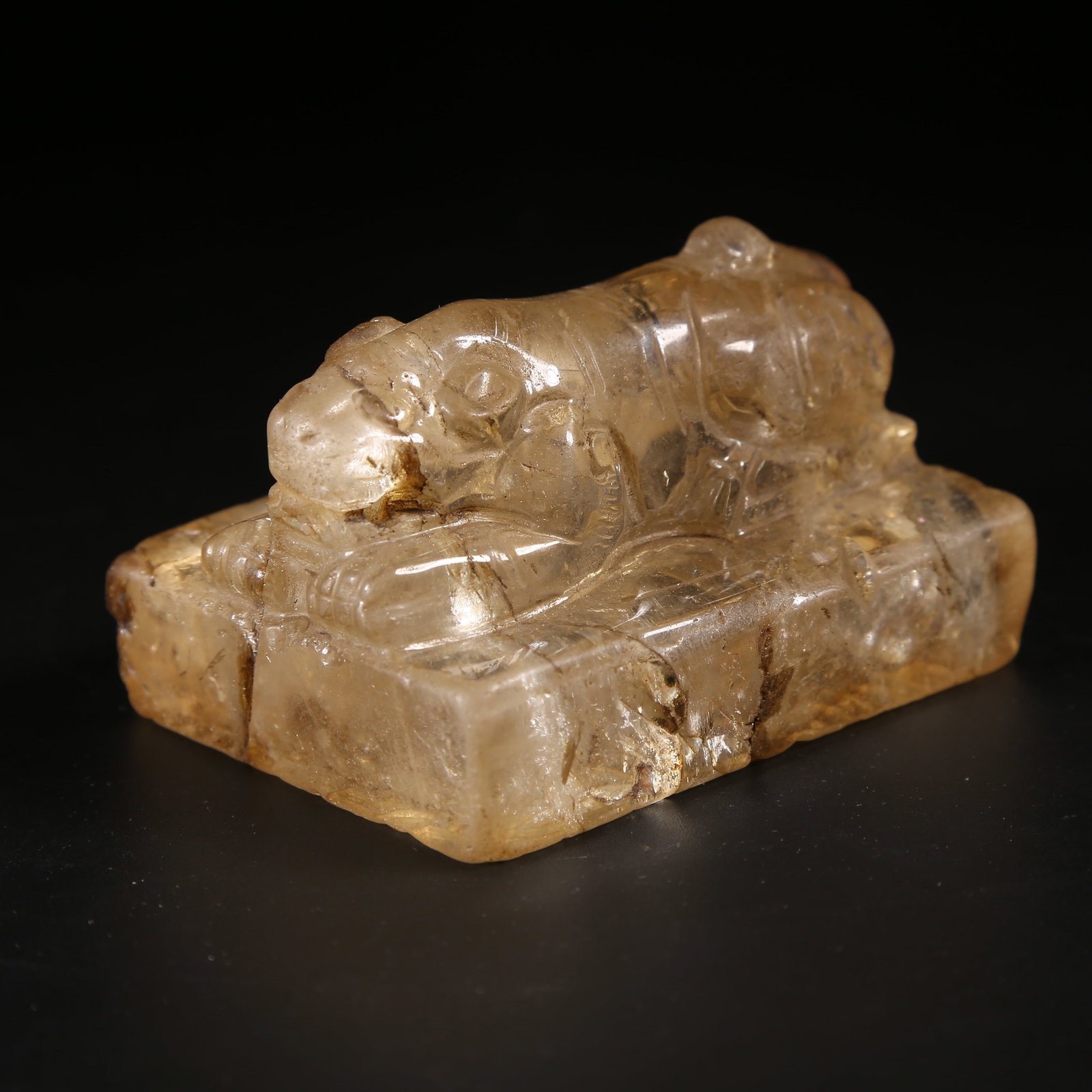 A CRYSTAL SEAL WITH BEAST HANDLE: Crystal Seal with Beast Handle