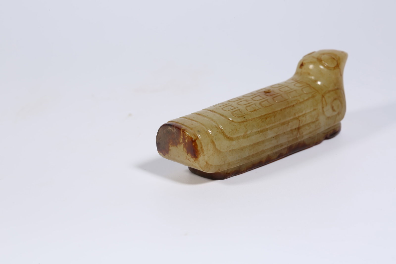 A ANCIENT JADE DOVE-SHAPED PENDANT - 6
