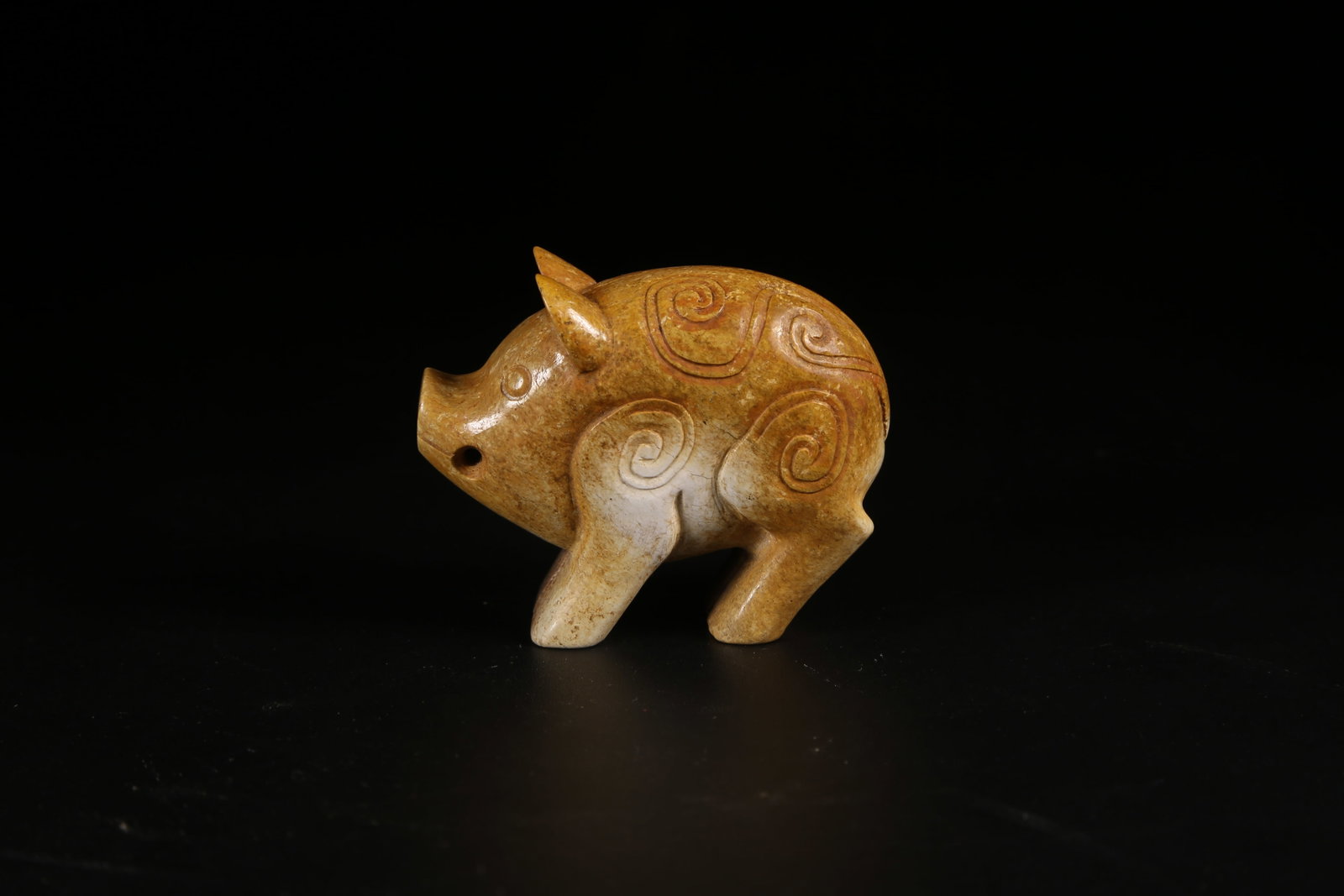 A ANCIENT JADE PIG - 3