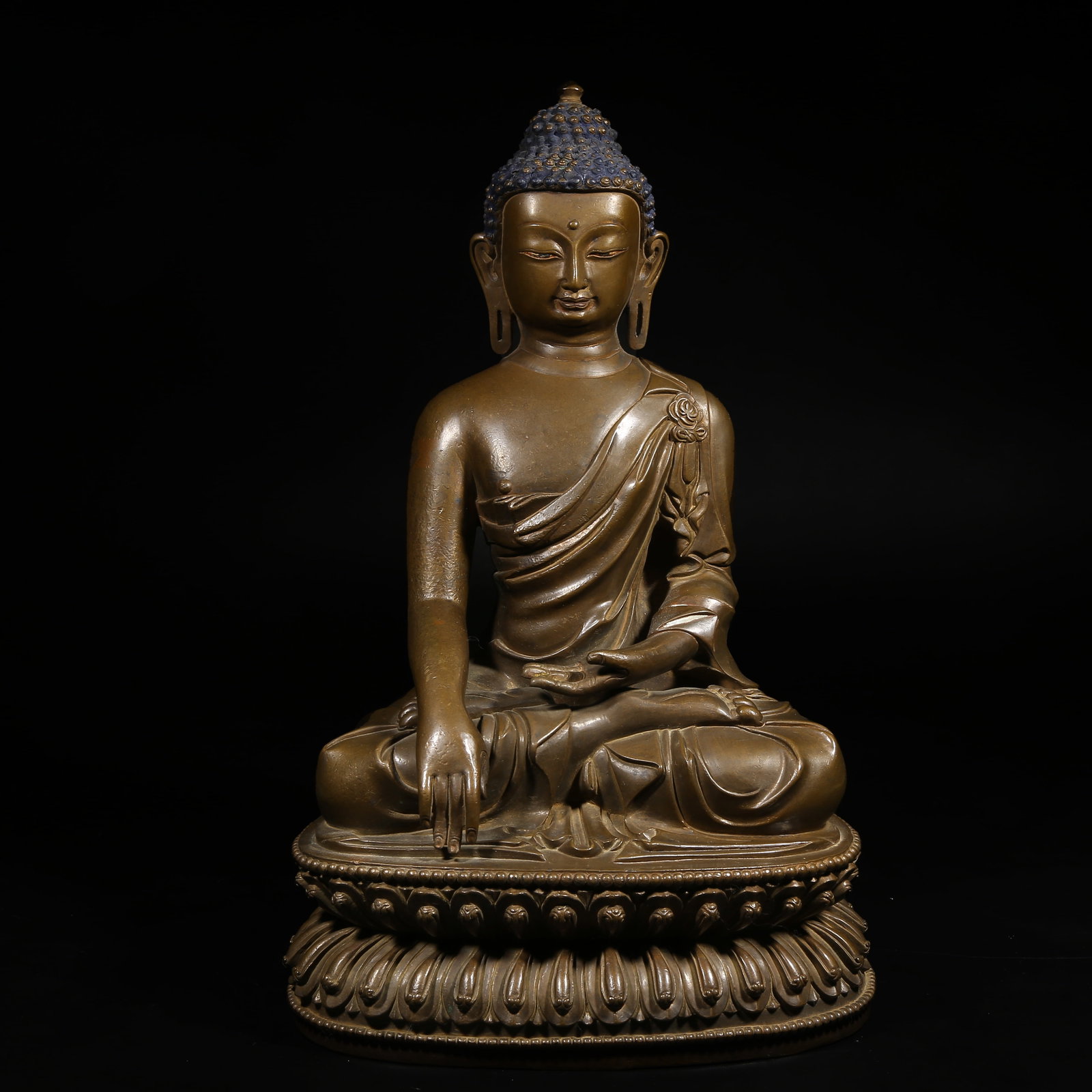A ALLOY-BRONZE STATUE OF SHAKYAMUNI BUDDHA: Alloy-Bronze Statue of Shakyamuni Buddha