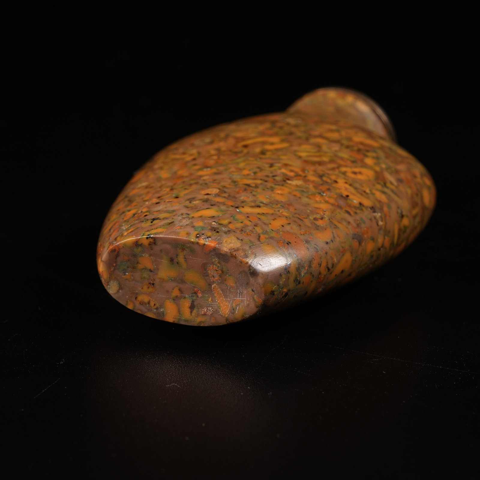 A STONE SNUFF BOTTLE - 9