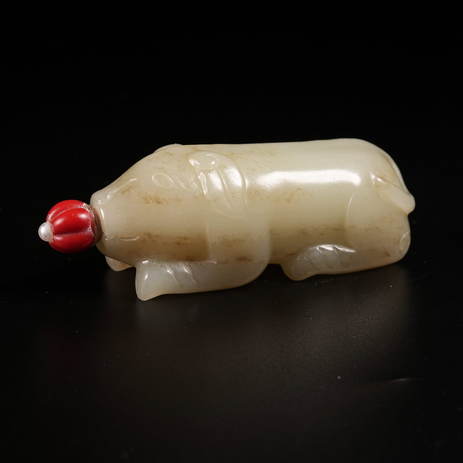 A HETIAN JADE RECUMBENT PIG SNUFF BOTTLE (1 of 8)