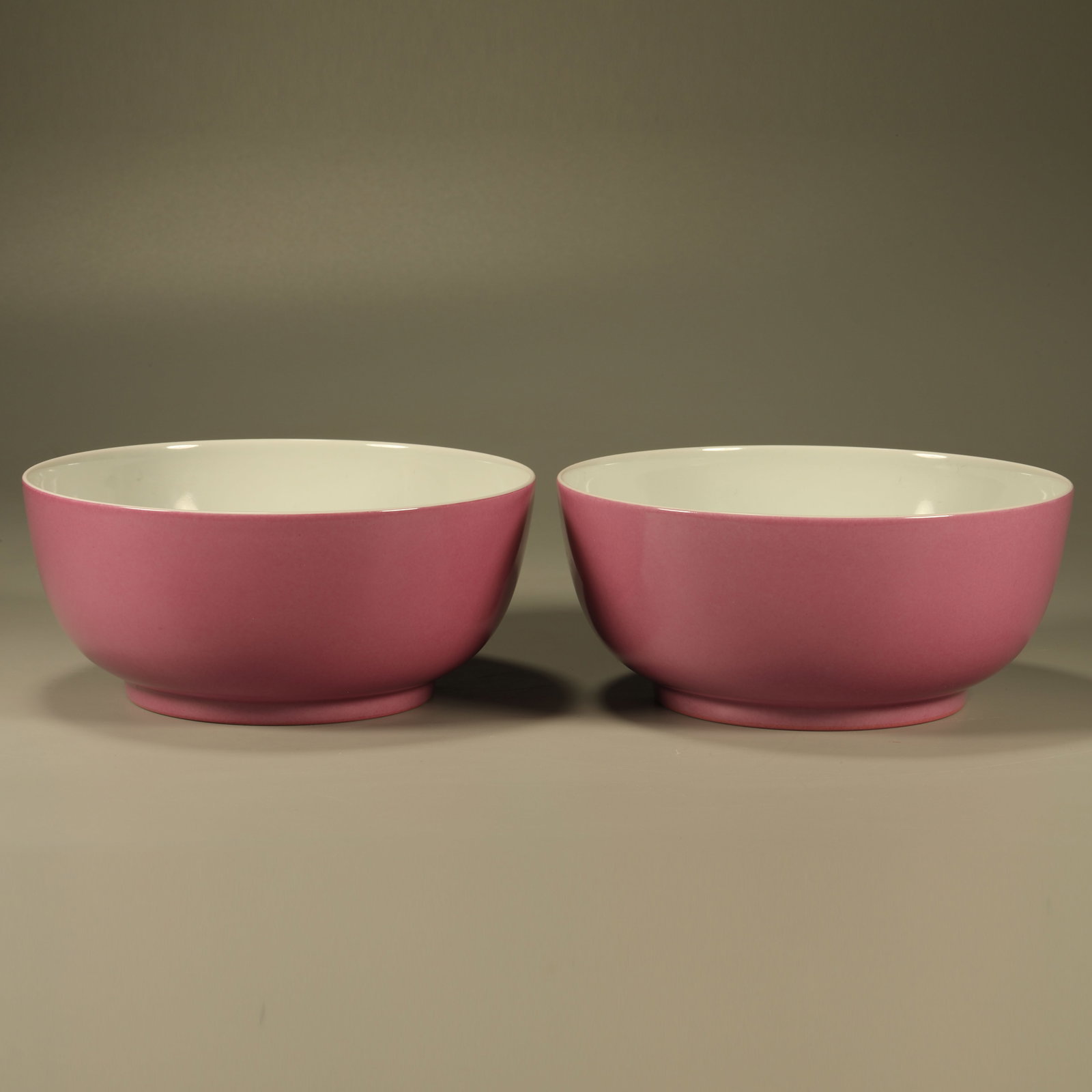 A PAIR OF ROUGE RED GLAZED BOWLS: Pair of Rouge Red Glazed Bowls