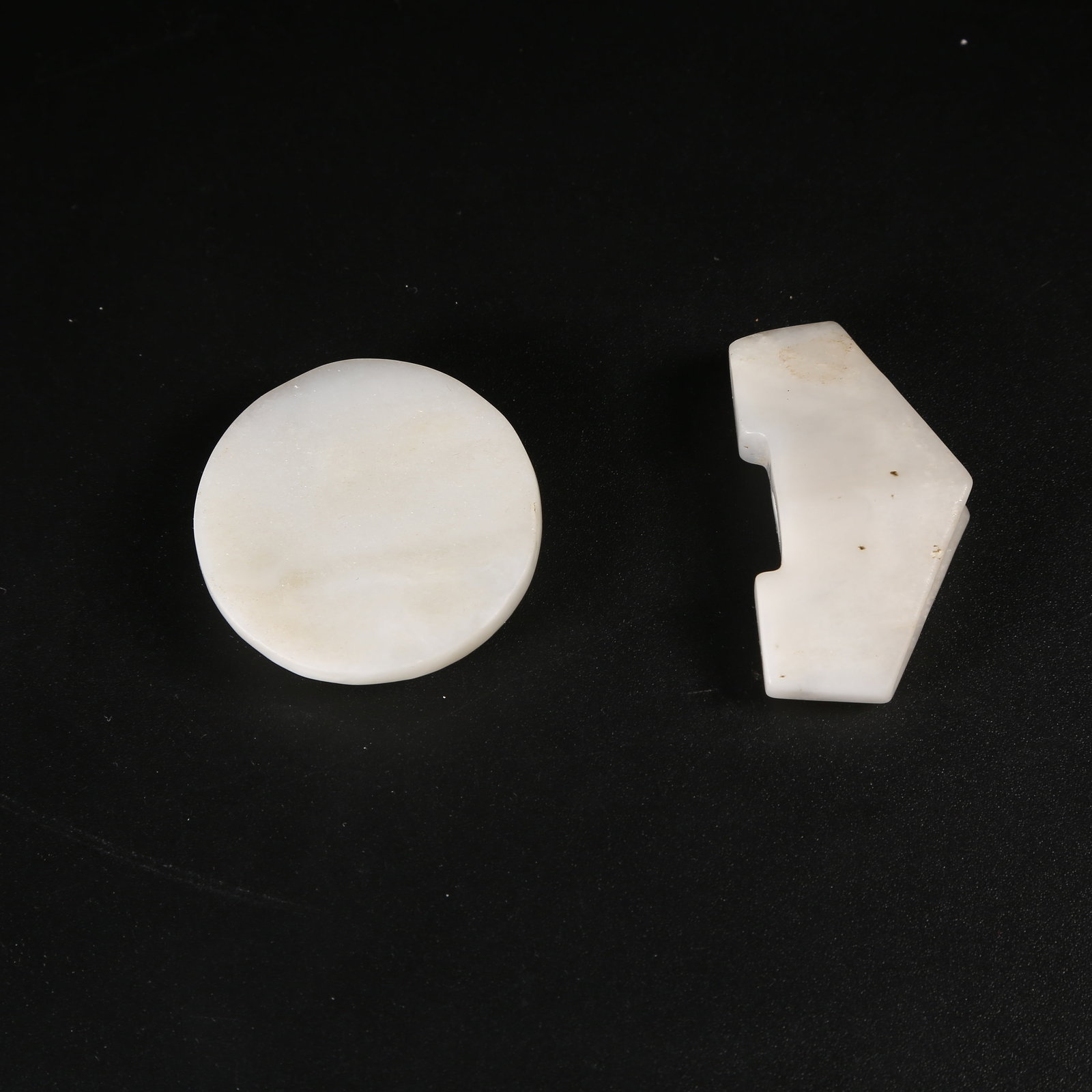 A SET OF ANCIENT JADE SWORD FITTINGS: Set of Ancient Jade Sword Fittings