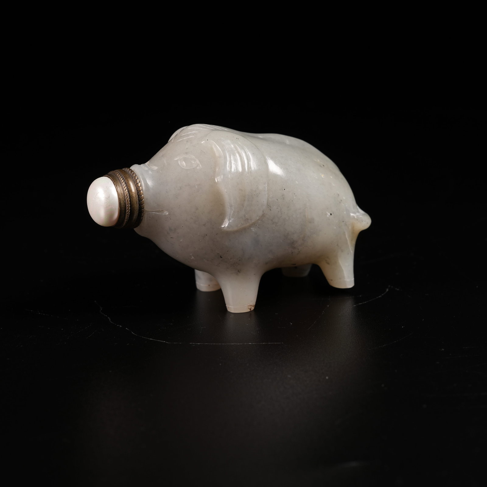 A HETIAN JADE PIG-SHAPED SNUFF BOTTLE (1 of 8)