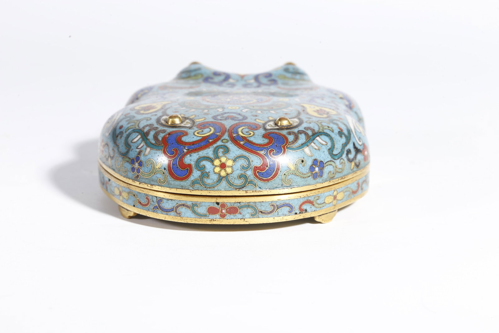 A CLOISONNÉ COVERED BOX - 3