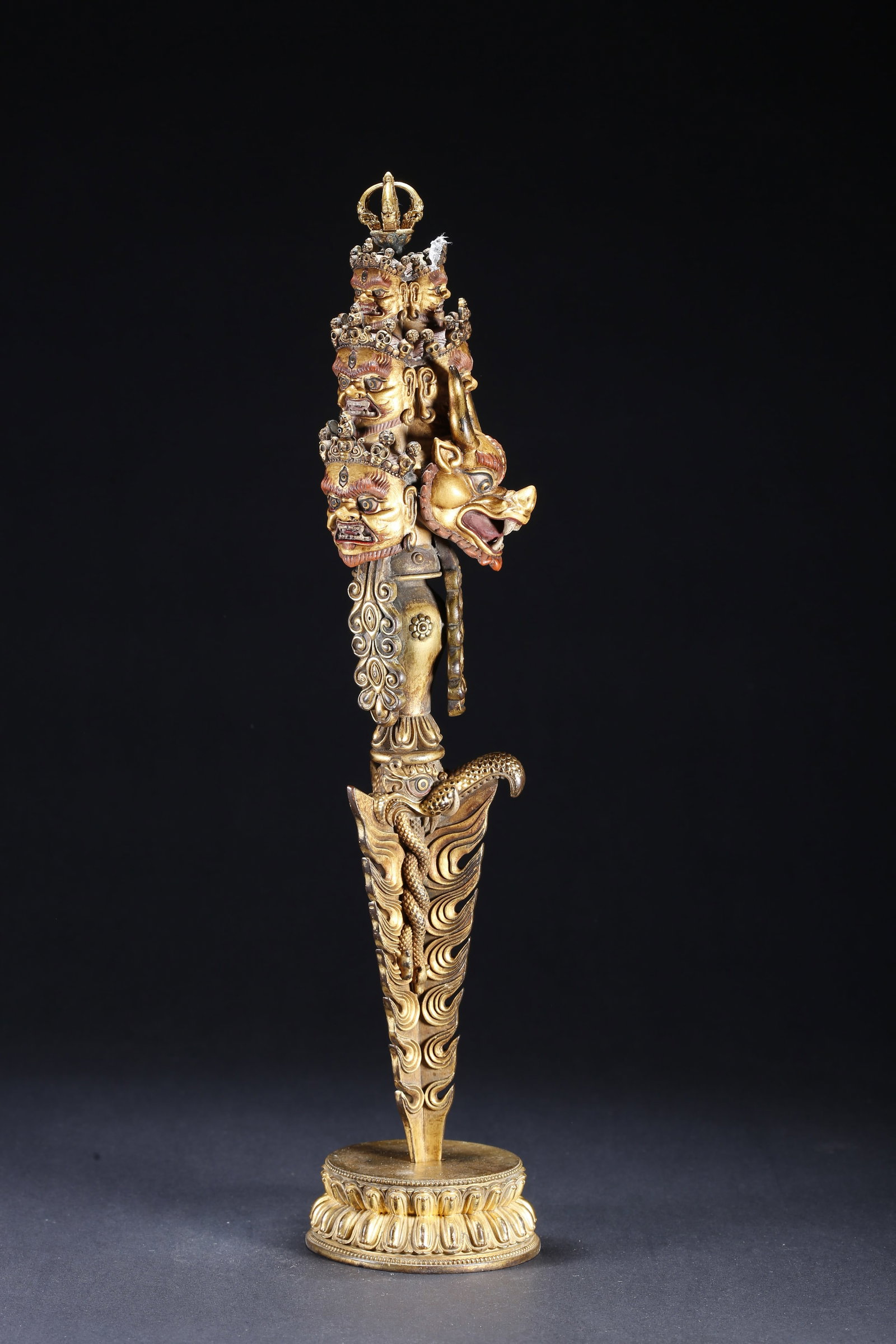 A GILT BRONZE RITUAL IMPLEMENT - 8
