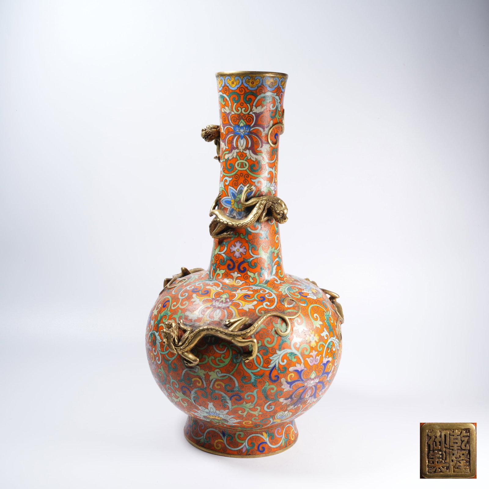A CLOISONNÉ LONG-NECKED VASE WITH CHILONG AND INTERLOCKING PRECIOUS FLORAL PATTERNS (1 of 9)