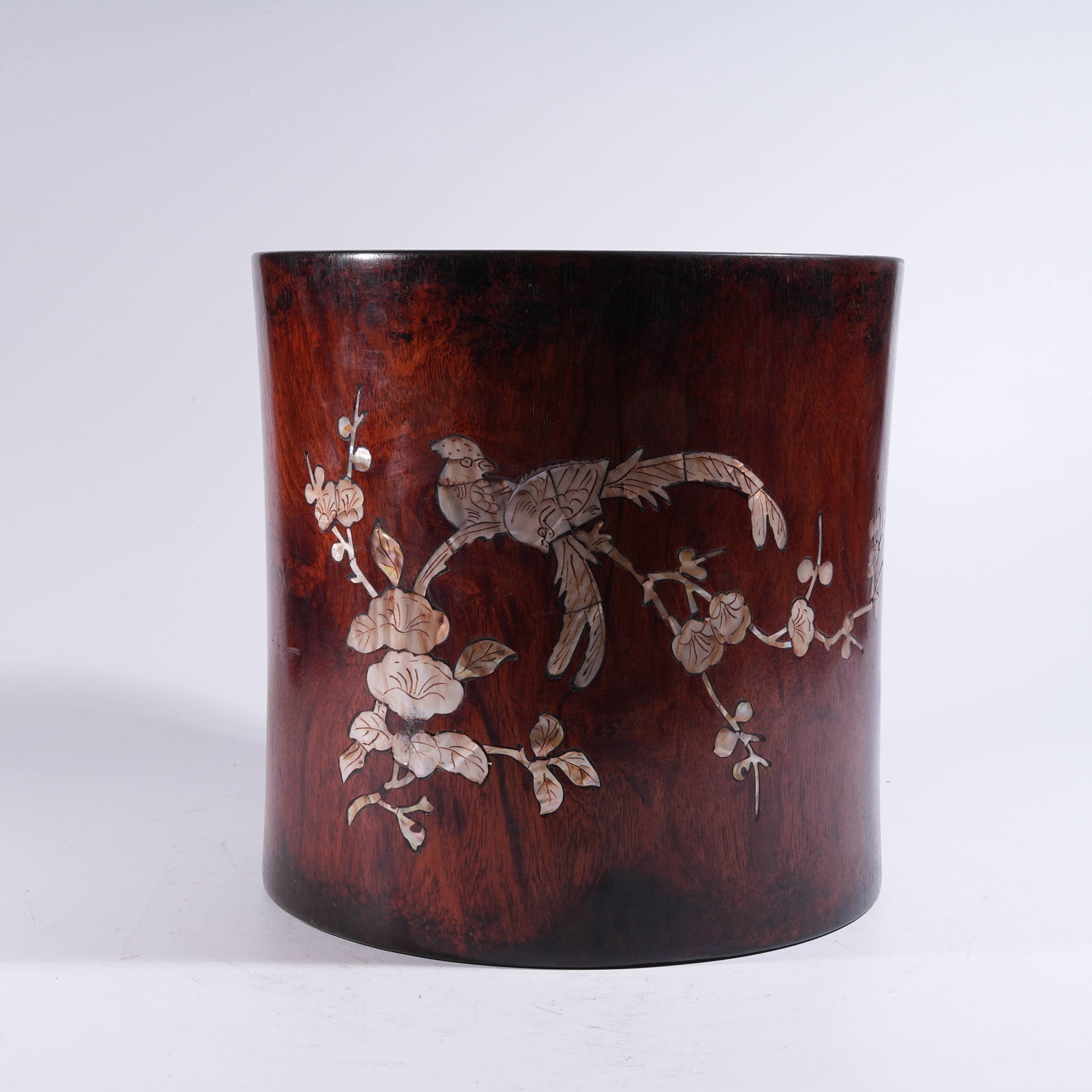 A LARGE BRUSH POT IN HUANGHUALI WOOD INLAID WITH MOTHER-OF-PEARL, DECORATED WITH FLOWER-AND-BIRD (1 of 9)