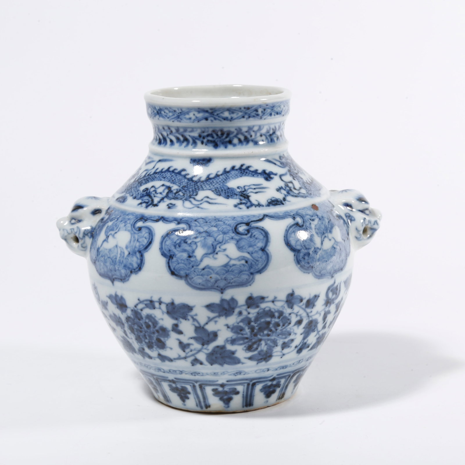 A BLUE AND WHITE DOUBLE BEAST-EAR VASE WITH INTERLOCKING FLORAL PATTERN (1 of 9)