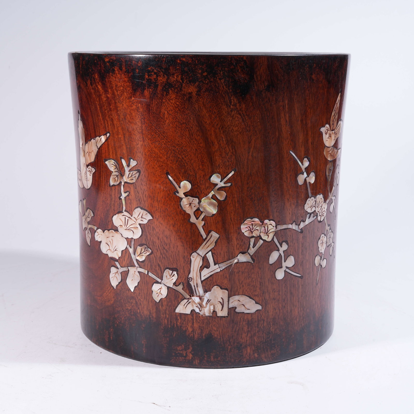 A BRUSH POT IN HUANGHUALI WOOD INLAID WITH MOTHER-OF-PEARL, DECORATED WITH FLOWER-AND-BIRD MOTIF (1 of 9)