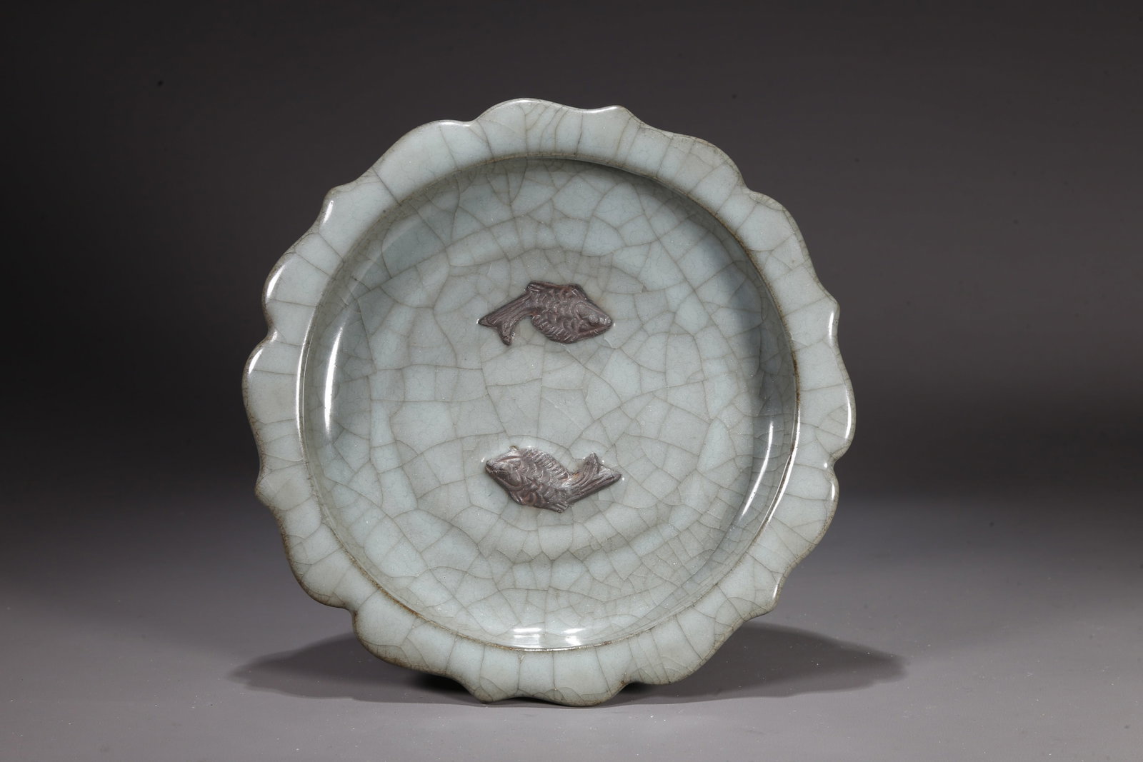 A OFFICIAL WARE WASHER WITH DOUBLE FISH PATTERN - 2