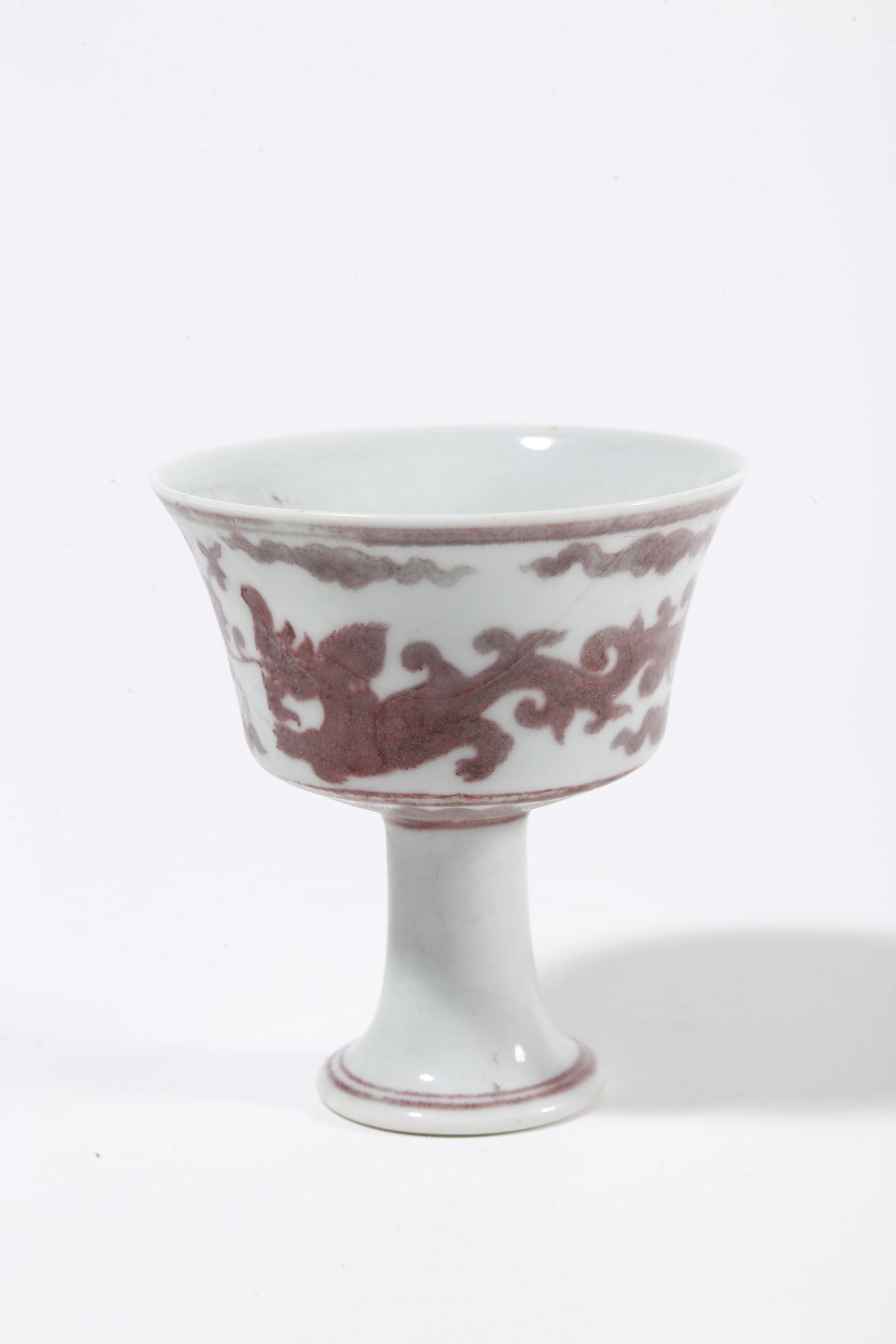 A IRON-RED STEMMED CUP WITH DRAGON PATTERN - 3