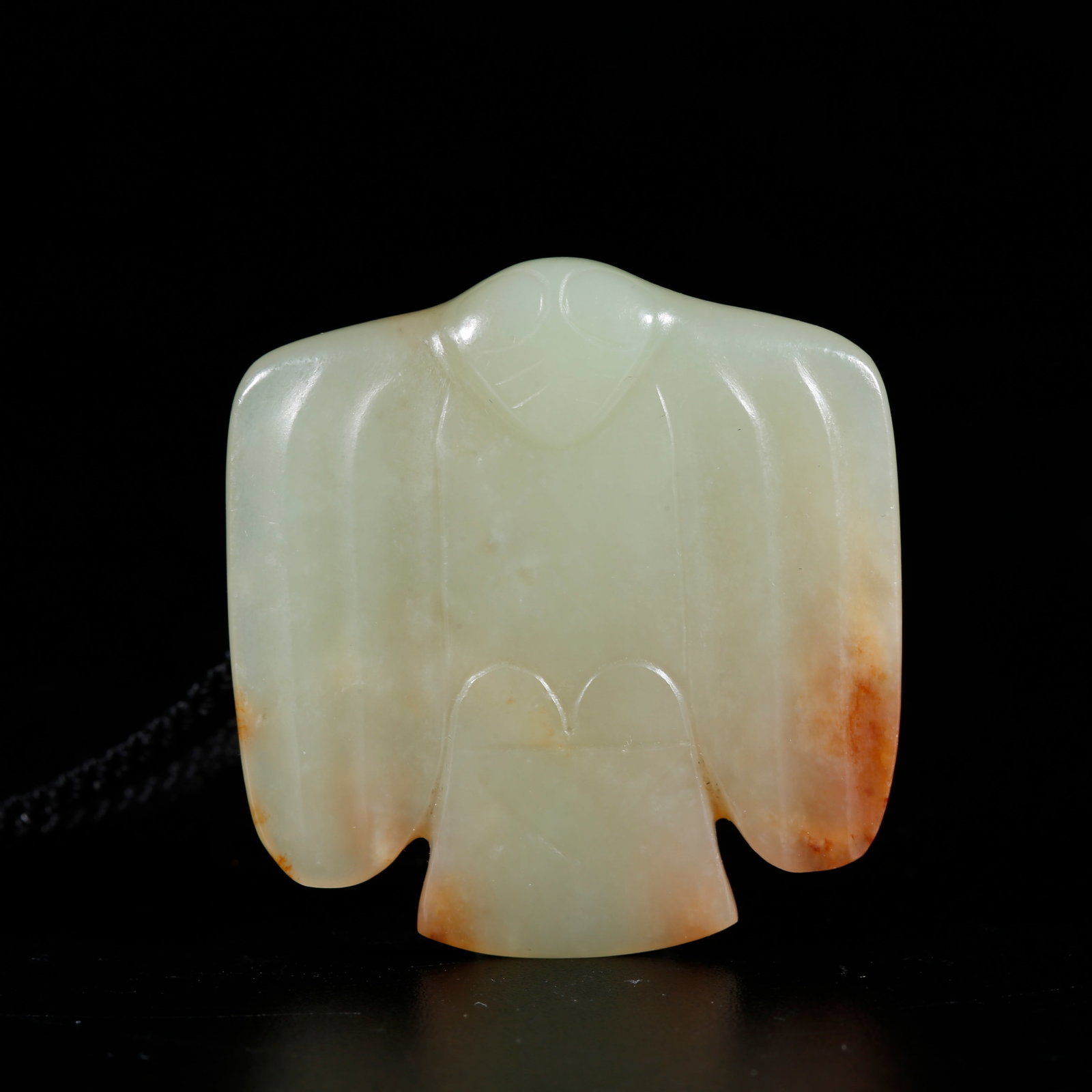 A ANCIENT JADE CARVED OWL ORNAMENT (1 of 10)