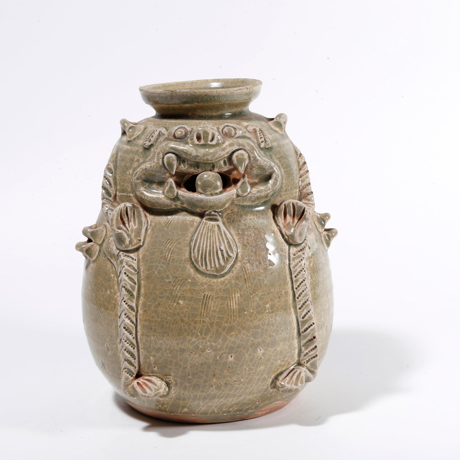 A YUE WARE BEAST-SHAPED ZUN VESSEL (1 of 9)