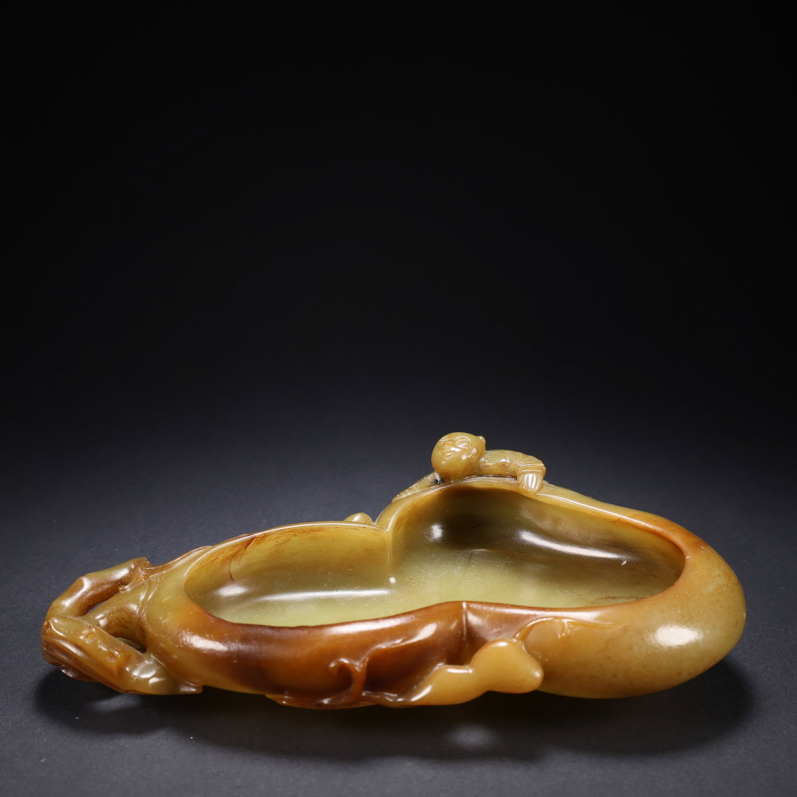 A TIANHUANG JADE CHILD BRUSH WASHER (1 of 9)
