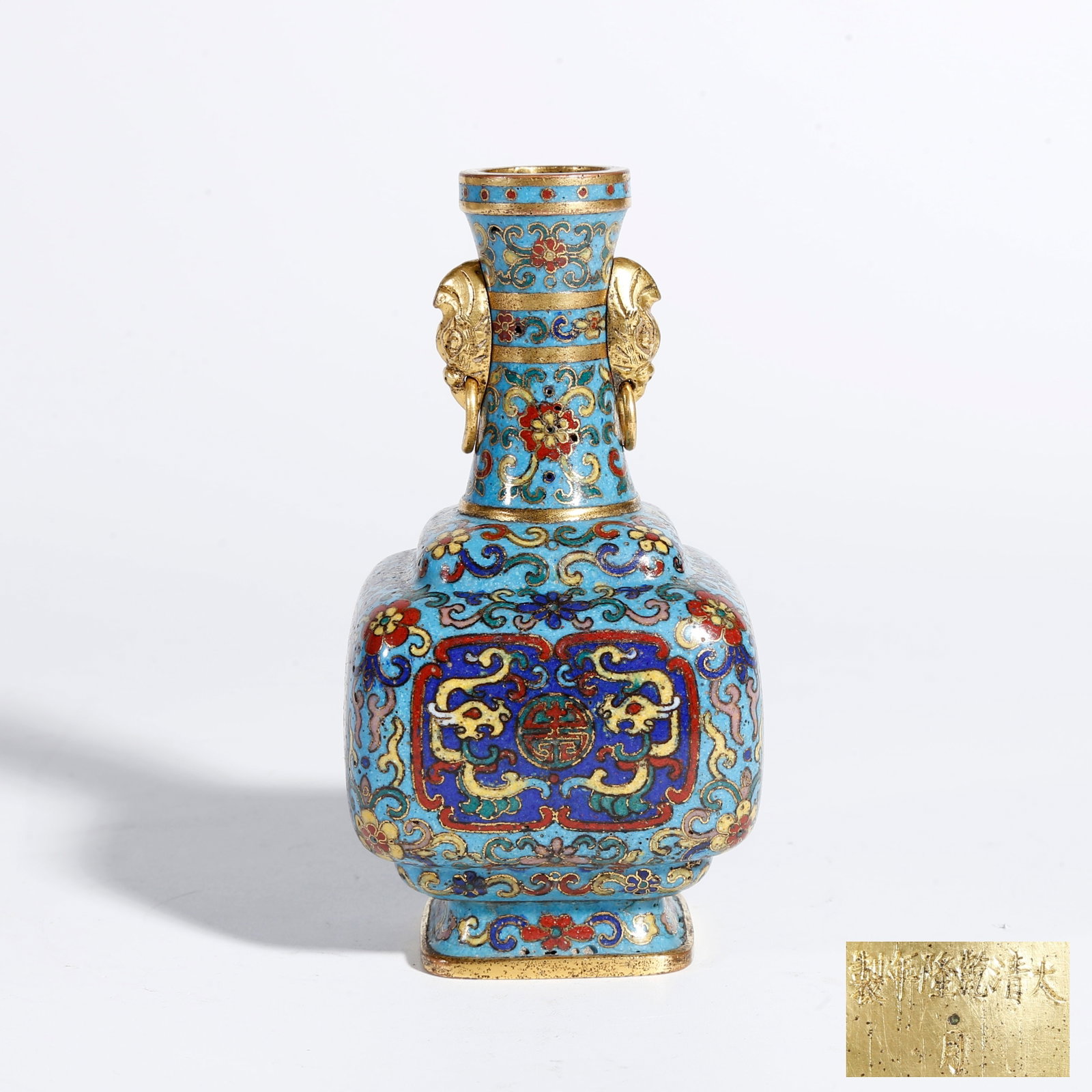 A CLOISONNÉ VASE WITH DOUBLE BEAST EARS (1 of 10)
