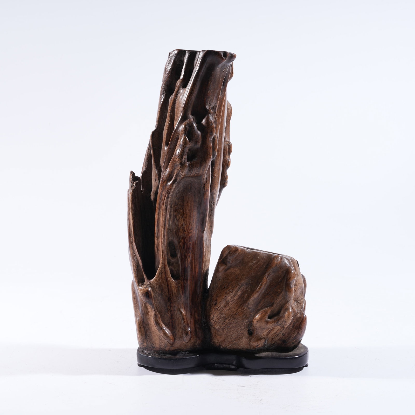 A AGARWOOD (QINAN) MOUNTAIN-FORM INCENSE HOLDER (1 of 9)
