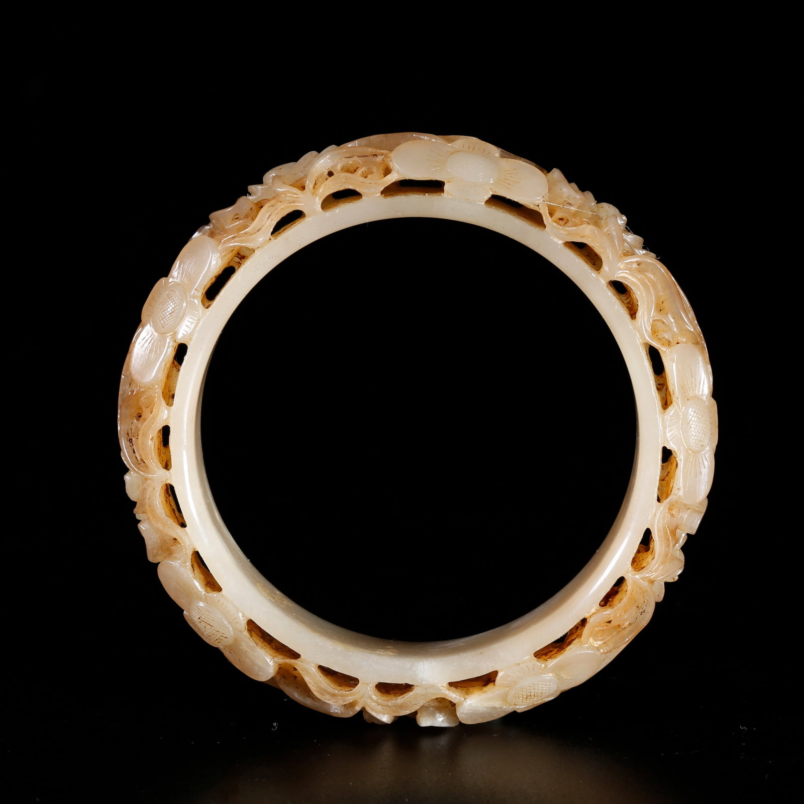 A HETIAN JADE CARVED BRACELET WITH FLORAL MOTIFS (1 of 11)