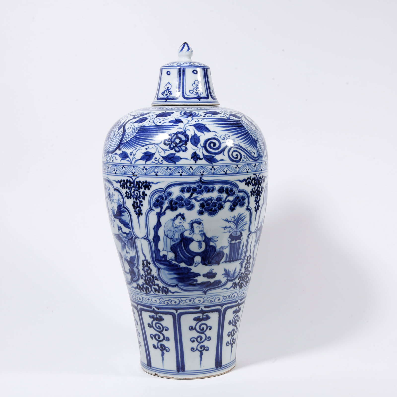 A BLUE AND WHITE PLUM VASE WITH FIGURE AND PHOENIX PATTERN (1 of 11)