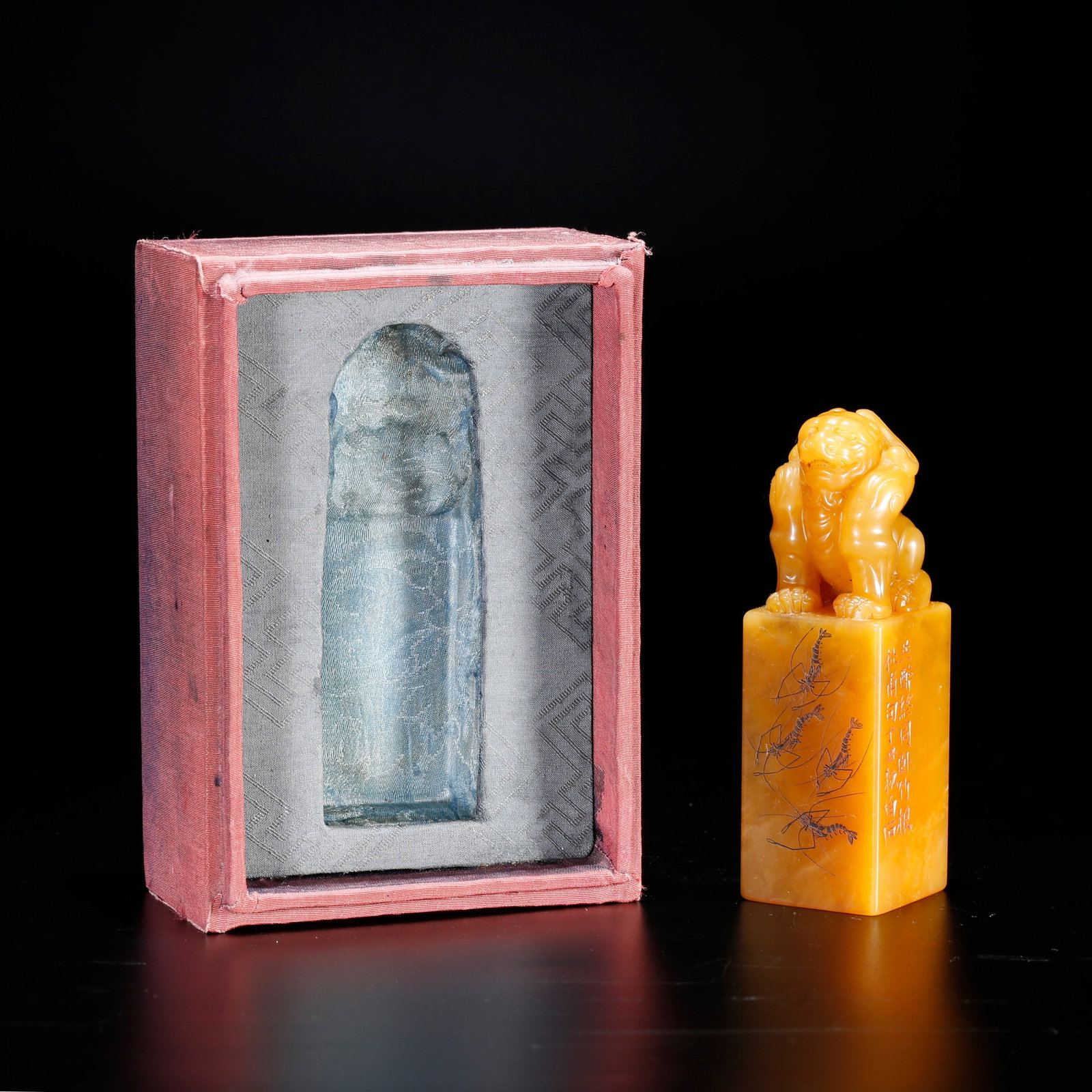 A SEAL WITH BEAST KNOB CARVED FROM SHOUSHAN TIANHUANG STONE (1 of 10)