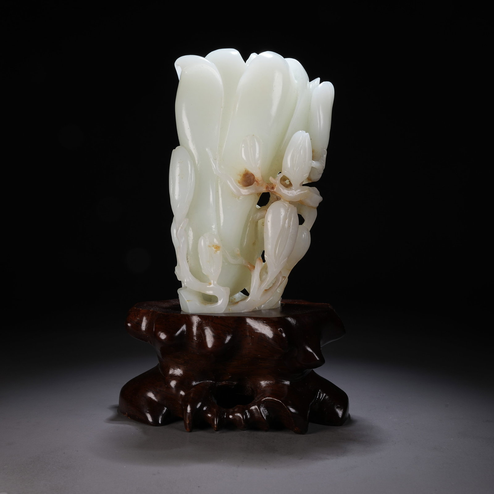 A HETIAN JADE FLOWER-FORM VASE INSERT (1 of 9)