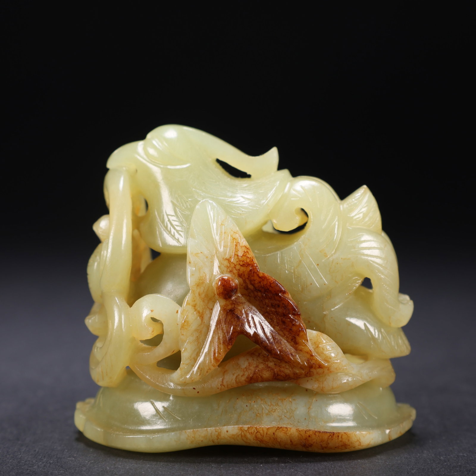 A TIANHUANG JADE PHOENIX ORNAMENT: Tianhuang Jade Phoenix Ornament