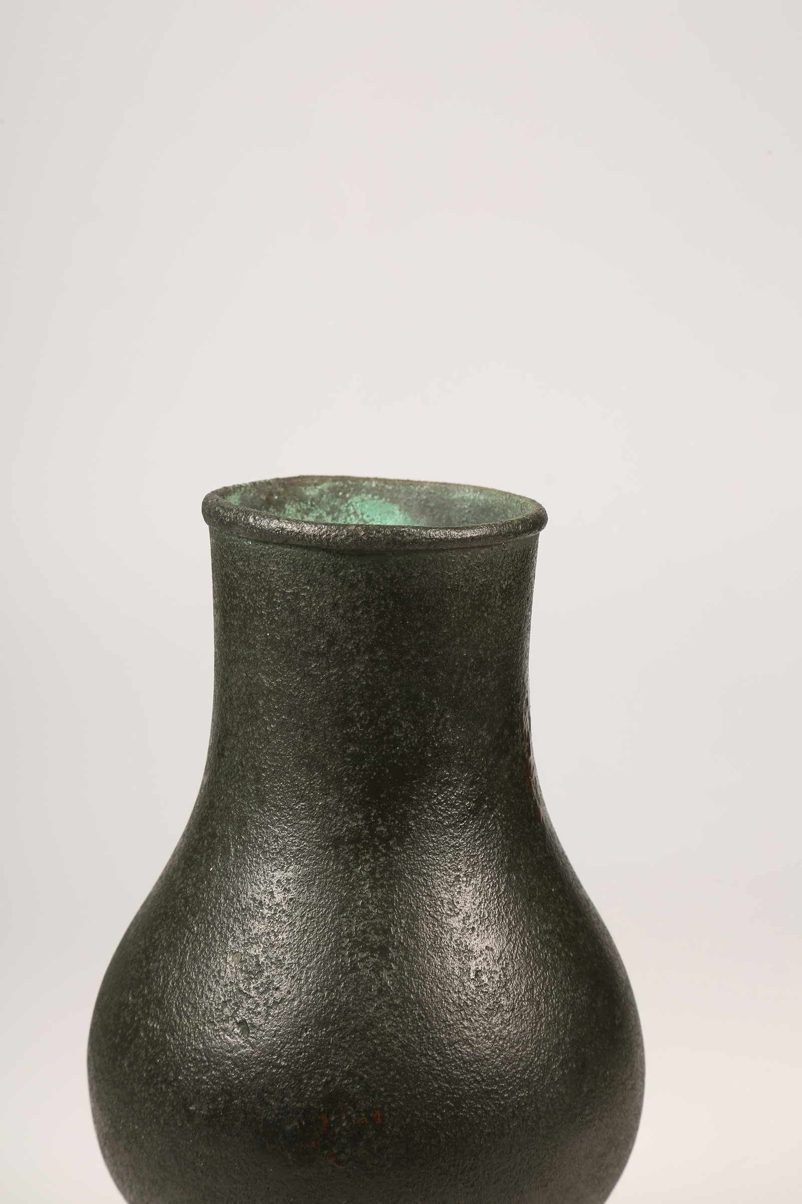 A BRONZE VASE - 7