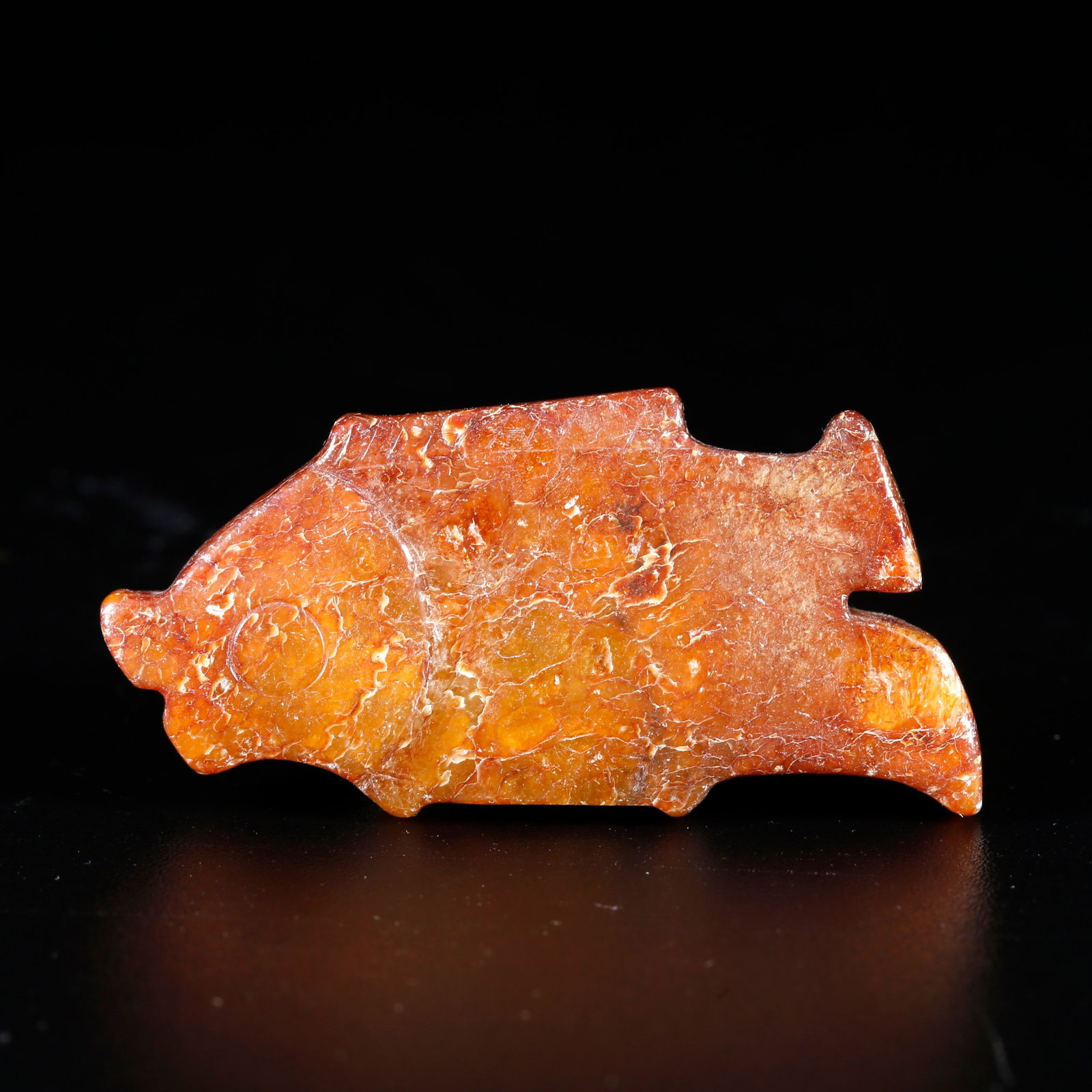 A ARCHAIC JADE CARVED PENDANT ORNAMENT (1 of 10)