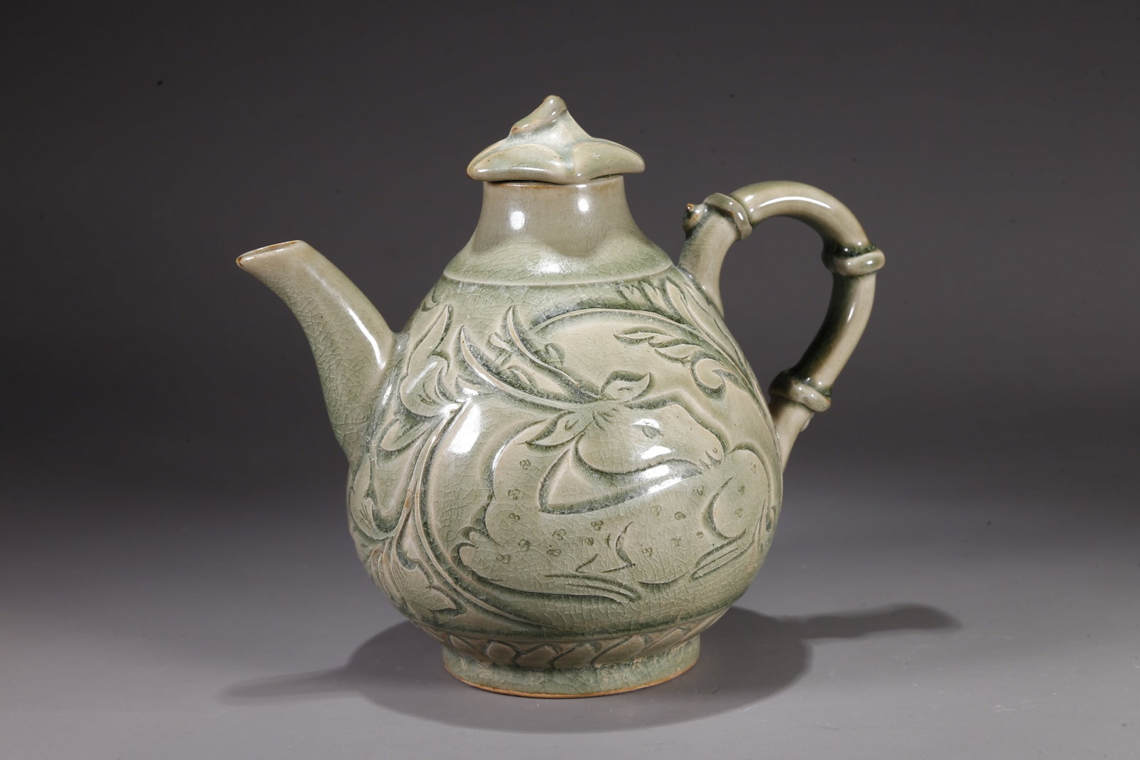 A YAOZHOU WARE EWER - 2