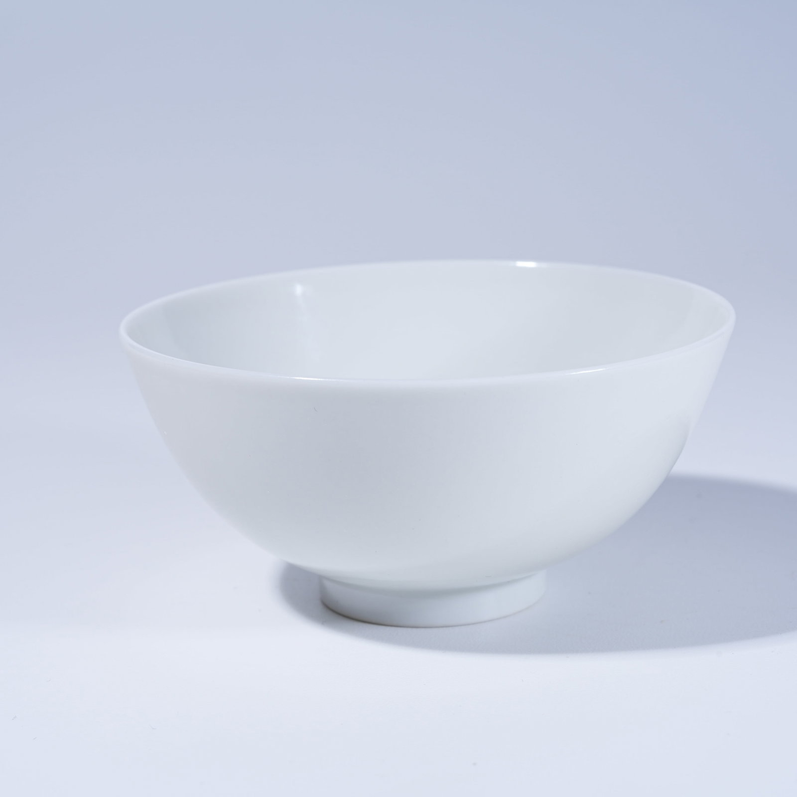 A WHITE GLAZE CUP - 2