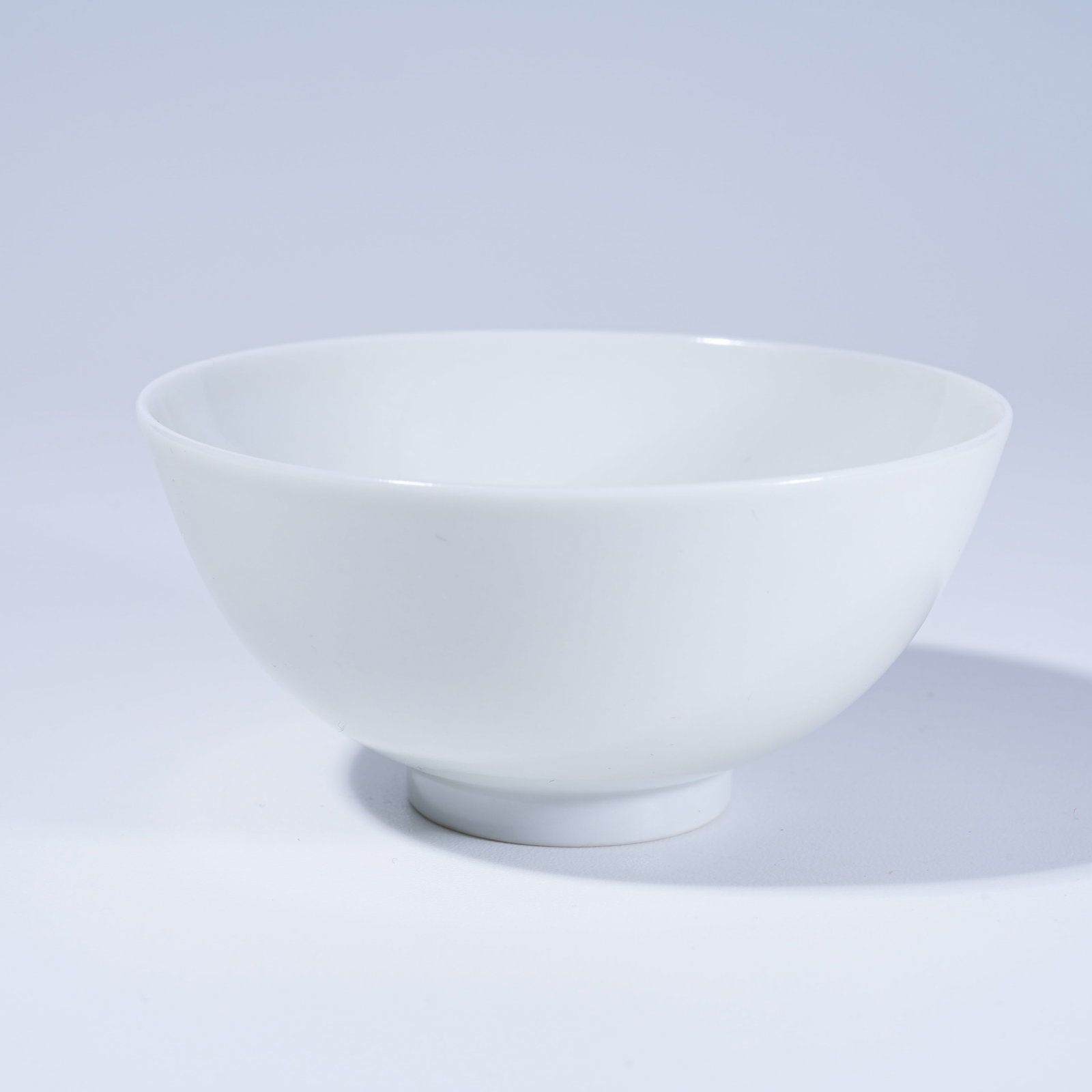 A WHITE GLAZE CUP - 3