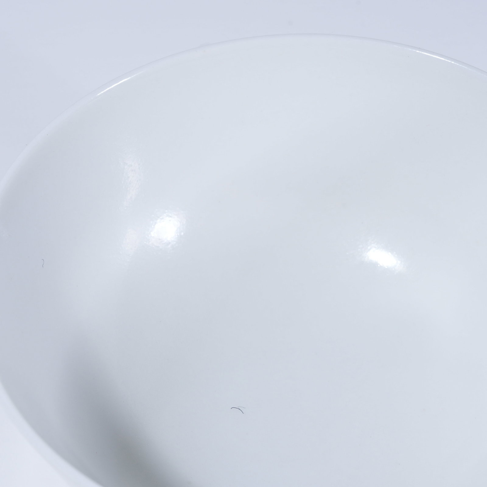 A WHITE GLAZE CUP - 7