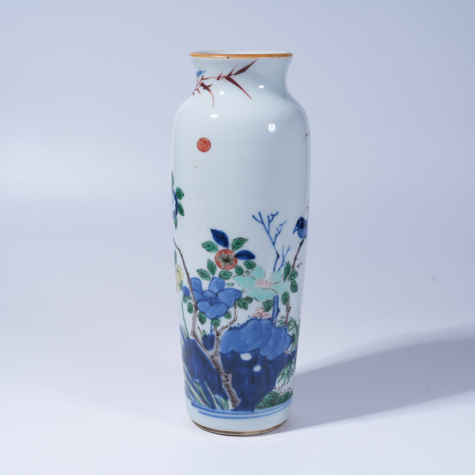 A WUCAI FLORAL AND BIRD PATTERN CYLINDRICAL VASE (1 of 7)