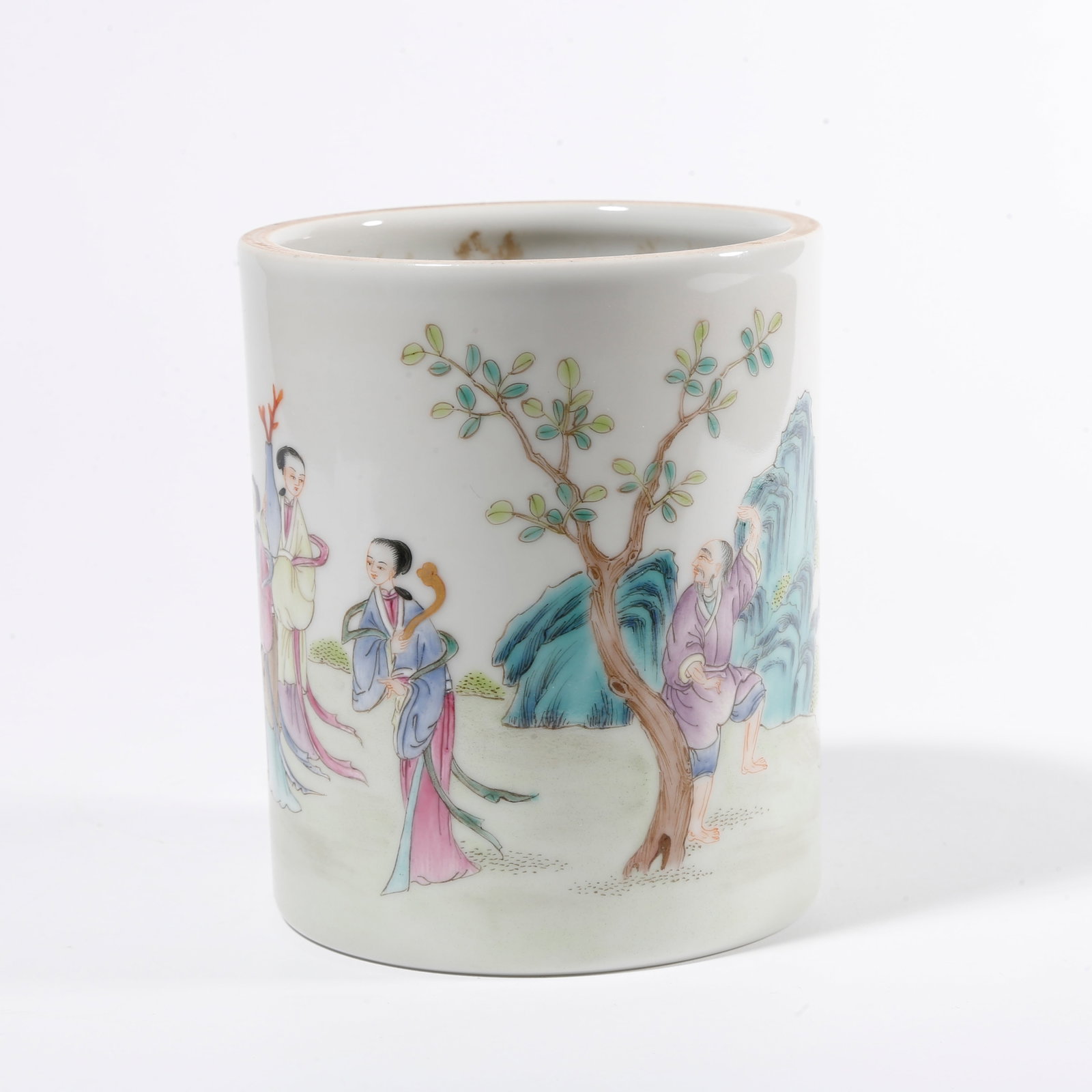 A FAMILLE ROSE BRUSH POT WITH FIGURE STORY PATTERN (1 of 9)