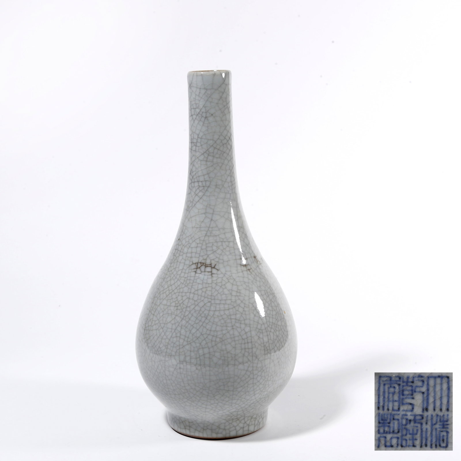 A OFFICIAL WARE LONG-NECKED VASE (1 of 9)