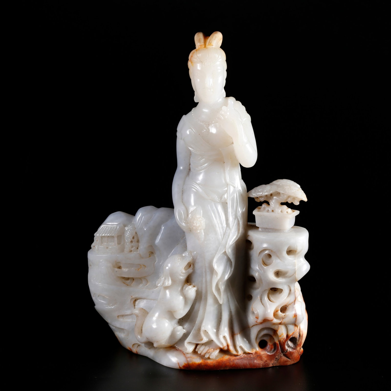 A HETIAN JADE CARVED LADY-FIGURE ORNAMENT (1 of 10)