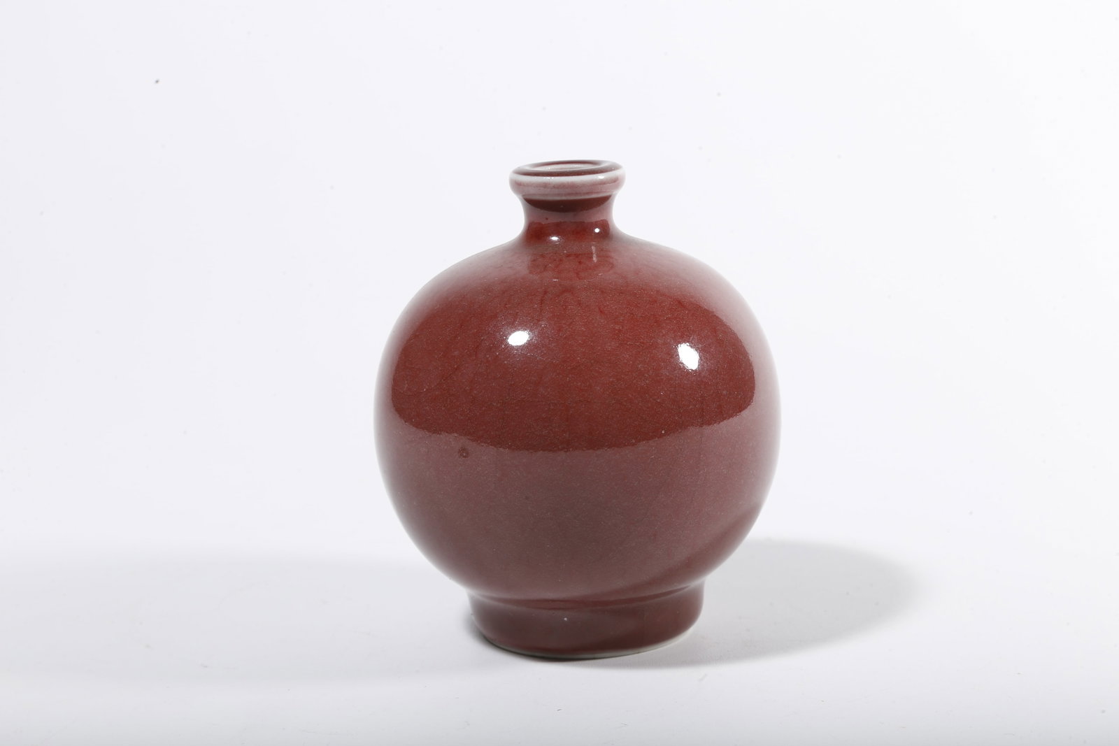 A RED GLAZED SNUFF BOTTLE - 4