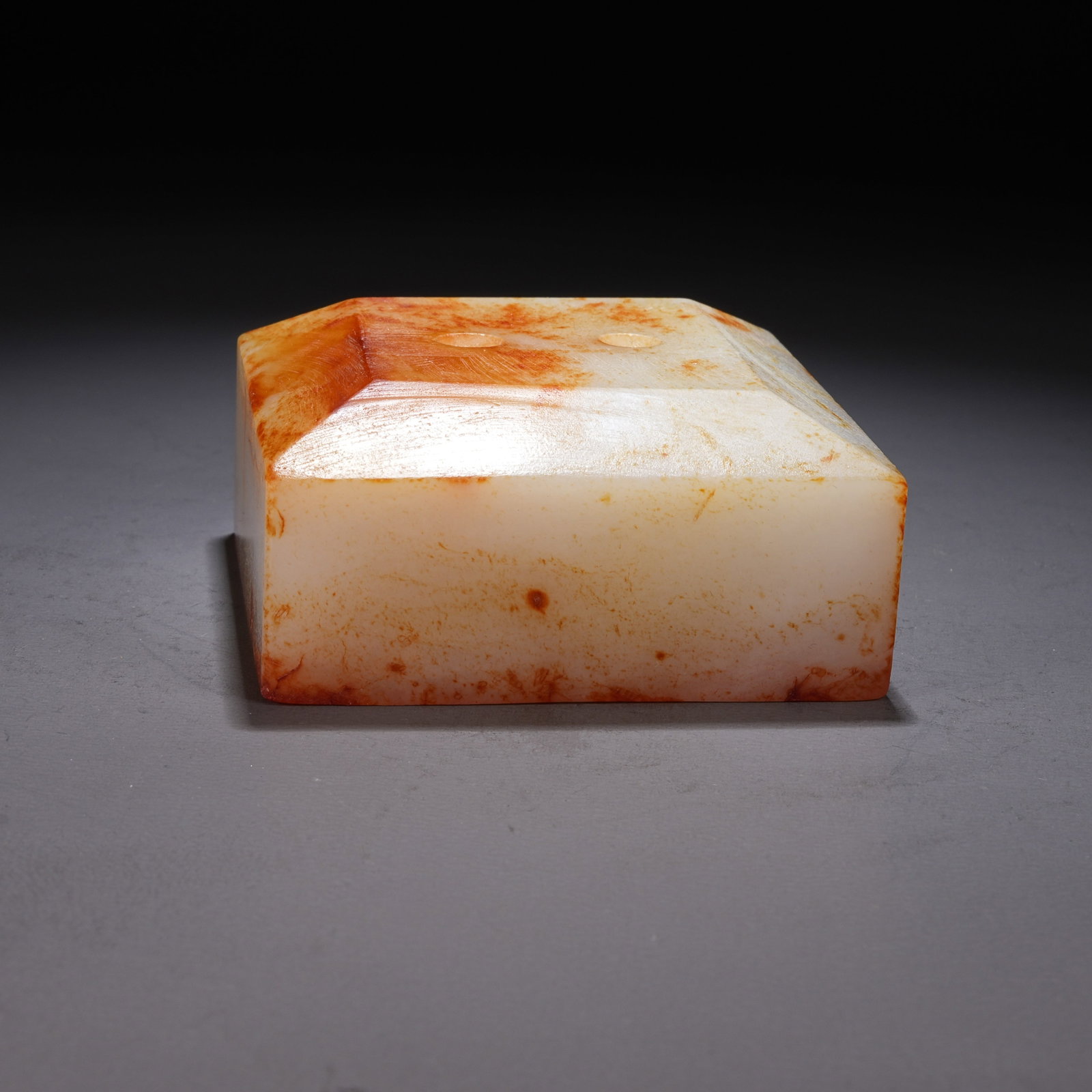 A HETIAN JADE SEAL (1 of 10)