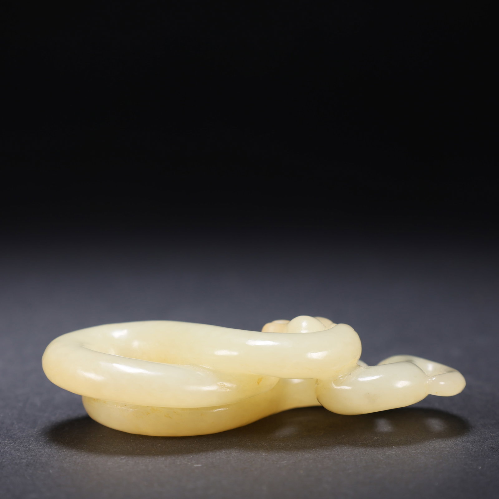 A HETIAN JADE SNAKE HANDLE - 4
