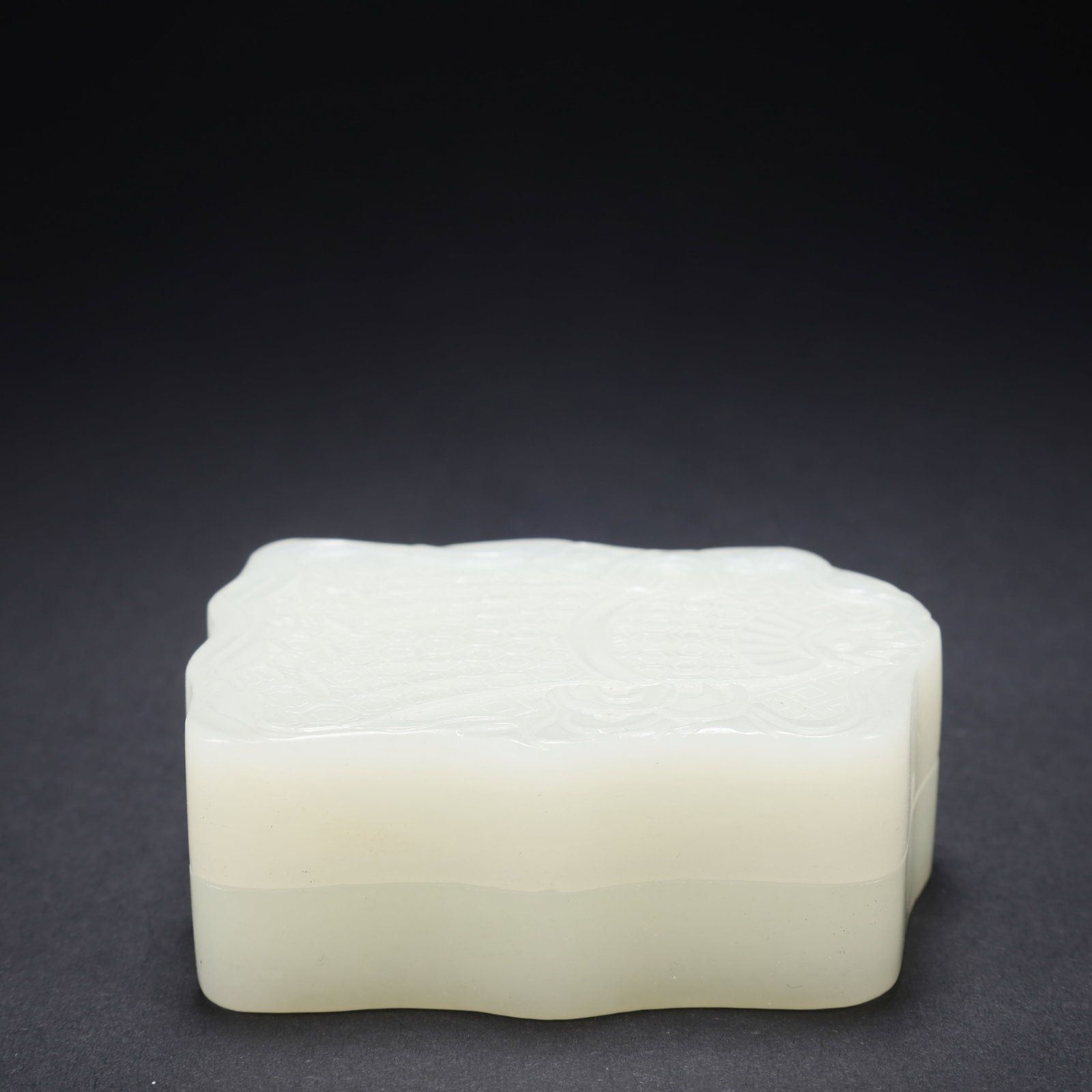 A HETIAN JADE COVERED BOX - 4