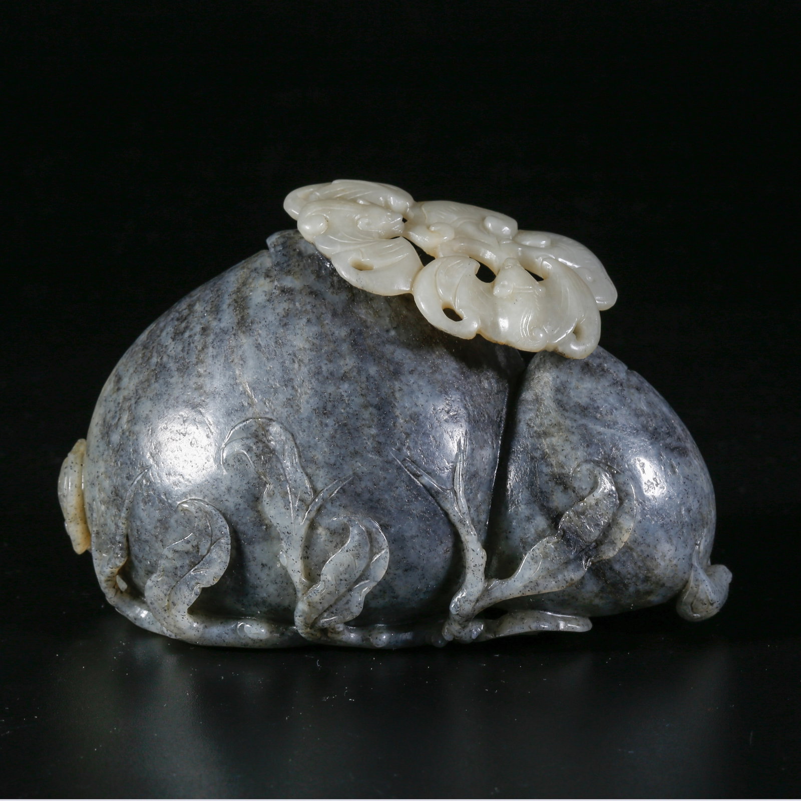 A HETIAN JADE CARVING OF "DOUBLE BLESSING AND LONGEVITY" FIGURINE (1 of 10)