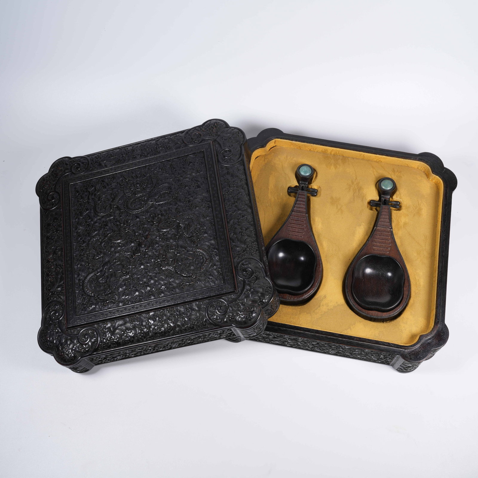 A RED SANDALWOOD PIPA-SHAPED INK REST (1 of 11)