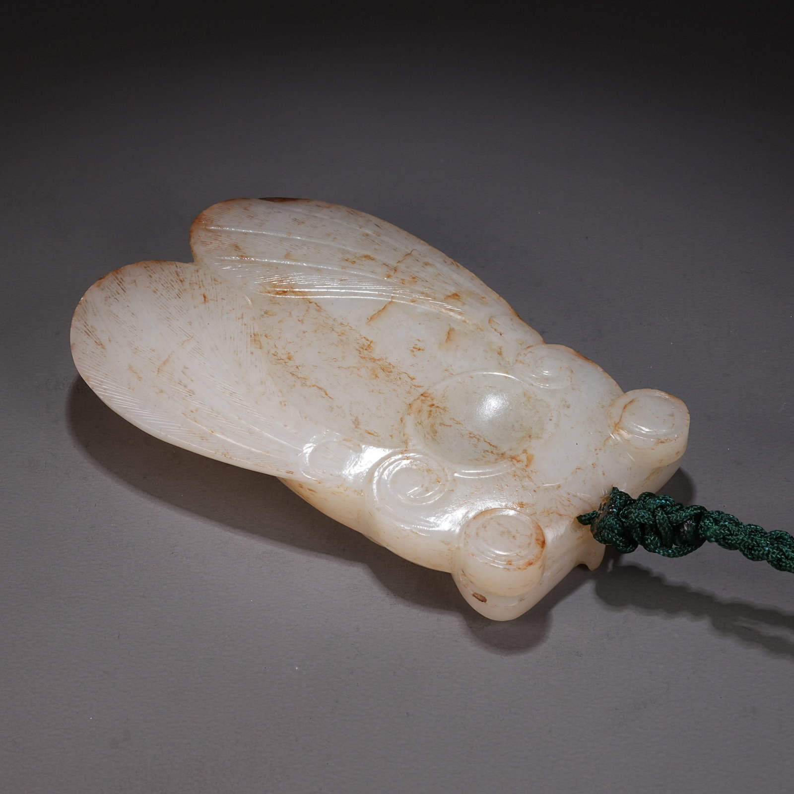 A HETIAN JADE LARGE CICADA PENDANT (1 of 9)