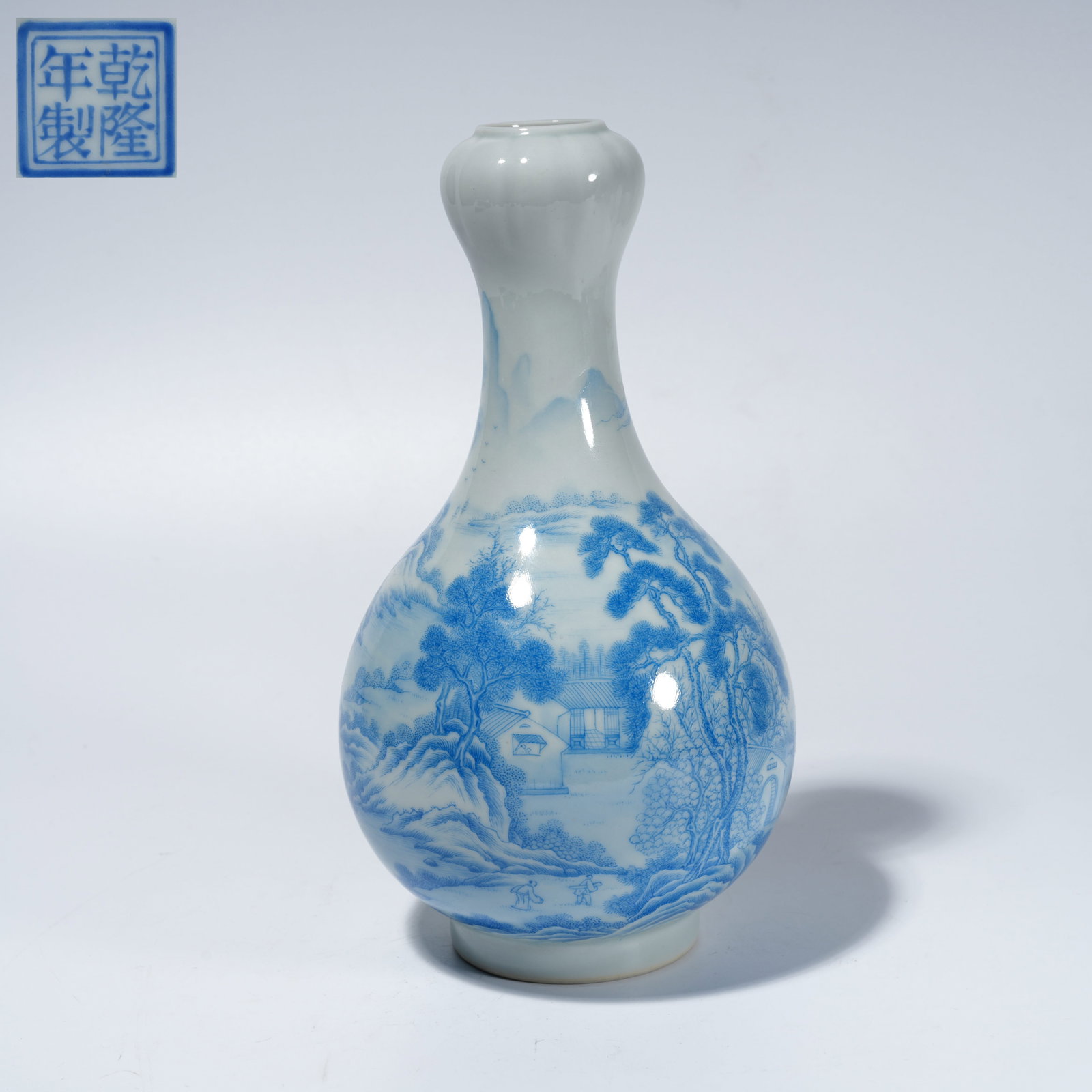 A COBALT-BLUE GLAZED GARLIC-HEAD VASE WITH LANDSCAPE MOTIF: Cobalt-Blue Glazed Garlic-Head Vase with Landscape Motif