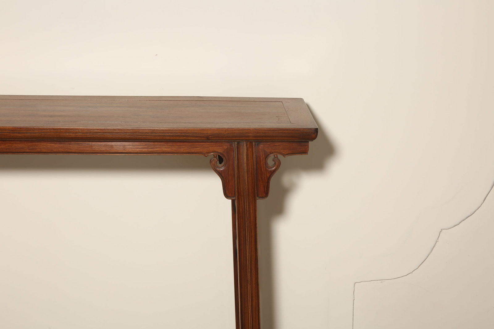A HUANGHUALI FLAT-TOP TABLE - 2