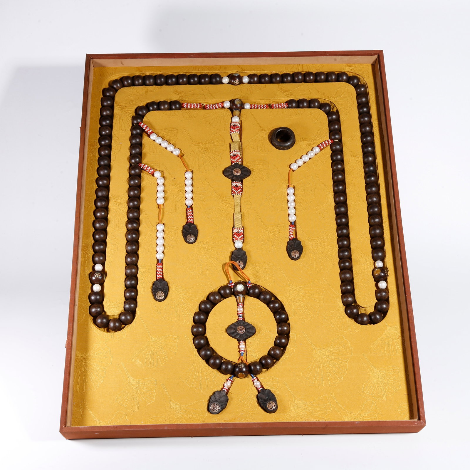 A SET OF AGARWOOD ORNAMENTS: Set of Agarwood Ornaments